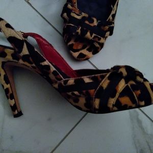 Cole Haan Nike Air Slingback Heels (Size 7B)